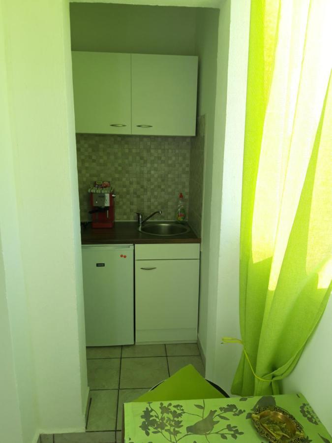 Rooms And Apartment Stambuk II สปลิท ภายนอก รูปภาพ
