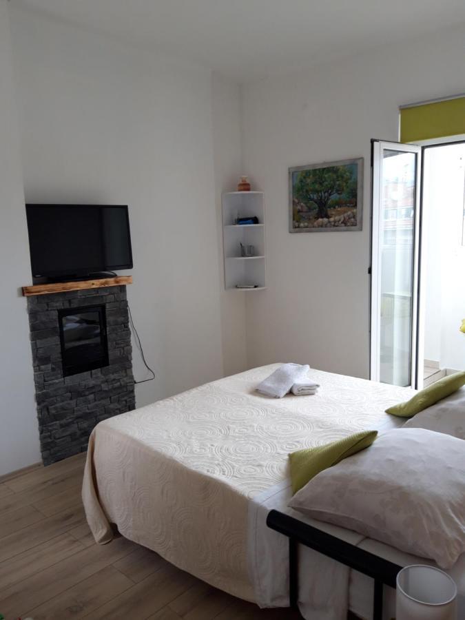 Rooms And Apartment Stambuk II สปลิท ภายนอก รูปภาพ