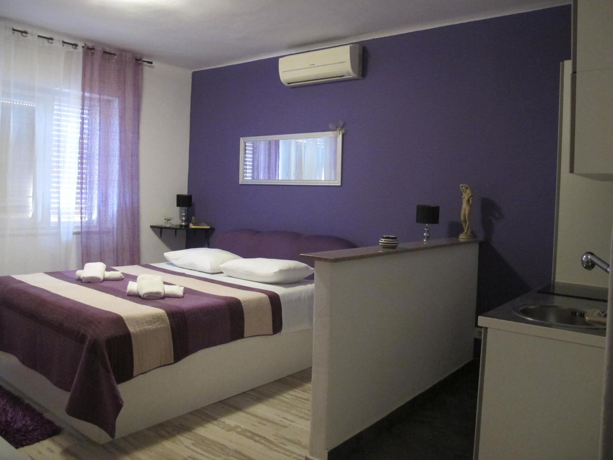 Rooms And Apartment Stambuk II สปลิท ภายนอก รูปภาพ