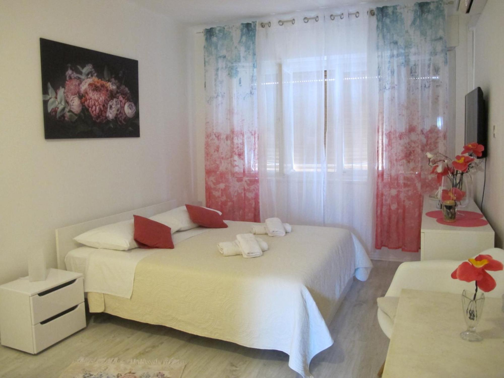 Rooms And Apartment Stambuk II สปลิท ภายนอก รูปภาพ
