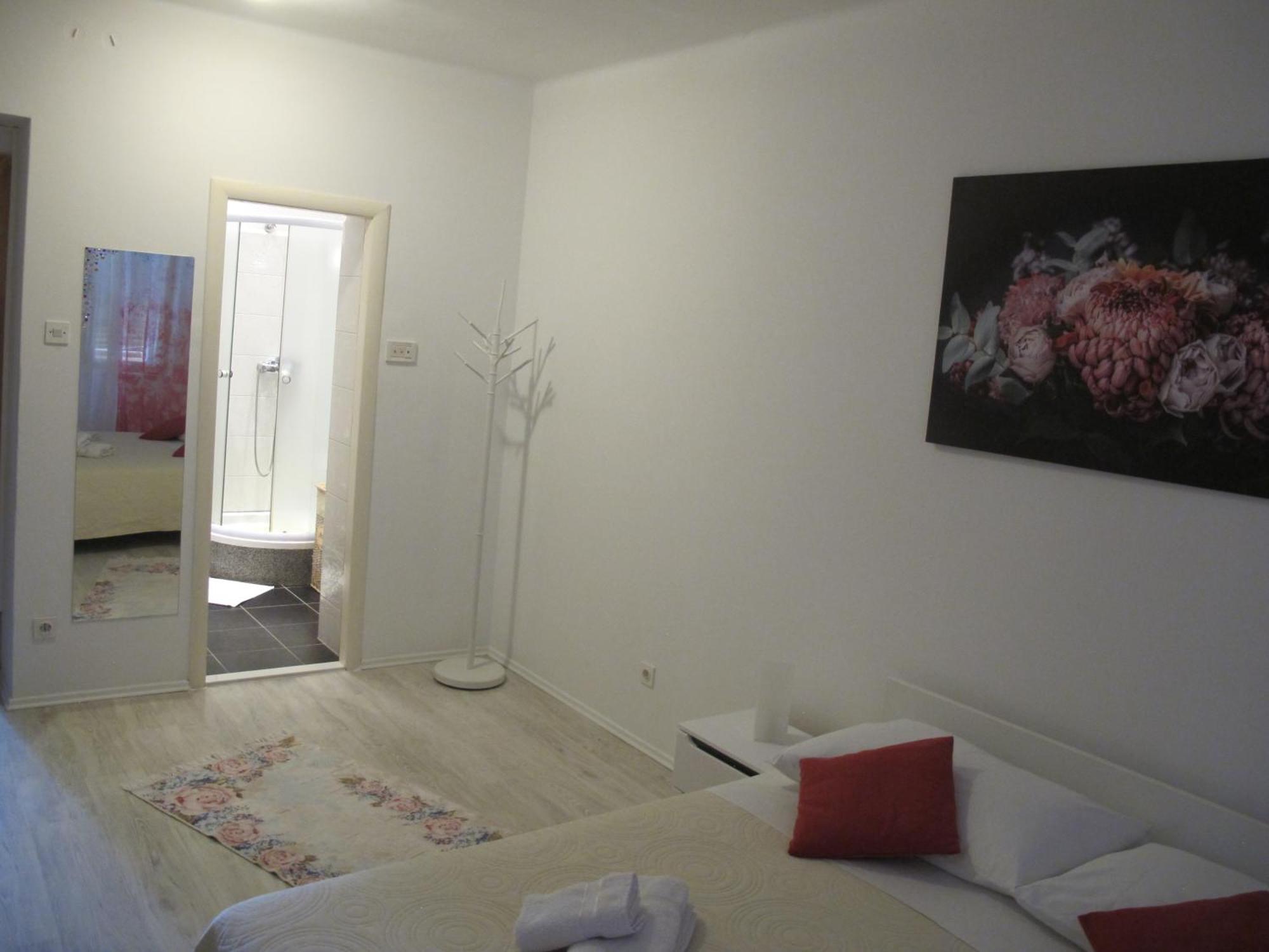Rooms And Apartment Stambuk II สปลิท ภายนอก รูปภาพ